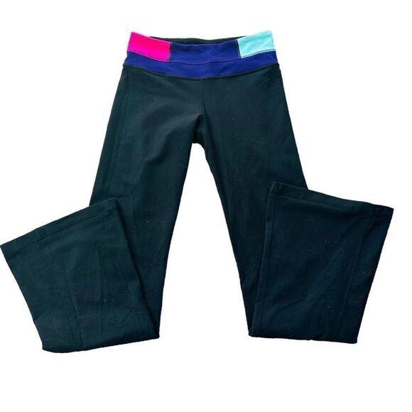 LULULEMON ATHLETICA High Rise Reversible Yoga Pant Lululemon Flared Leggings Bla - Picture 2 of 5